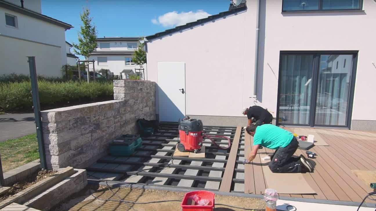 Die perfekte WPC Terrassendielen Unterkonstruktion
