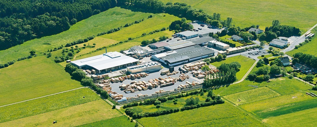 WPC-24 Hauptsitz in Mündersbach - Dielen Produktion